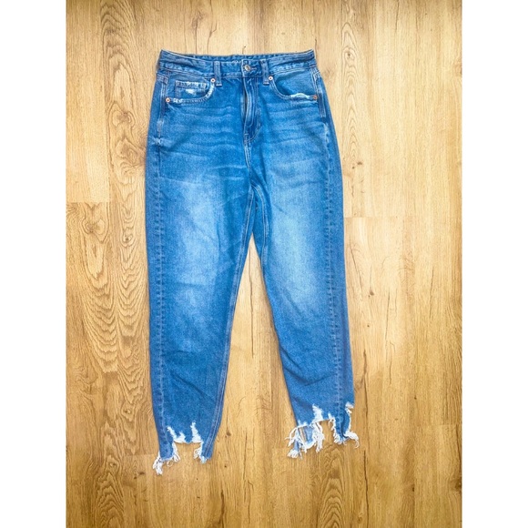 American Eagle High Rise Cropped Mom Jeans - Picture 1 of 8
